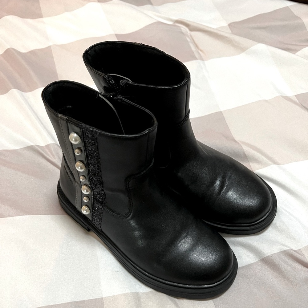 Geox Black Ankle Boots